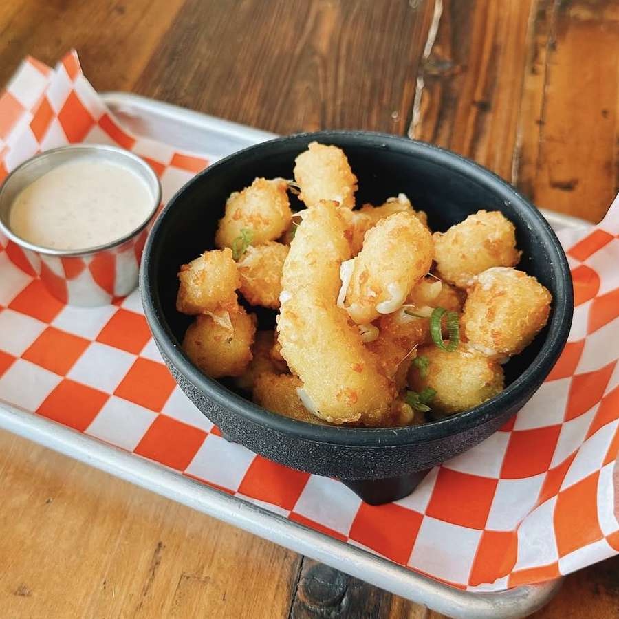 Fried Wisconsin cheese curds with spiced ranch